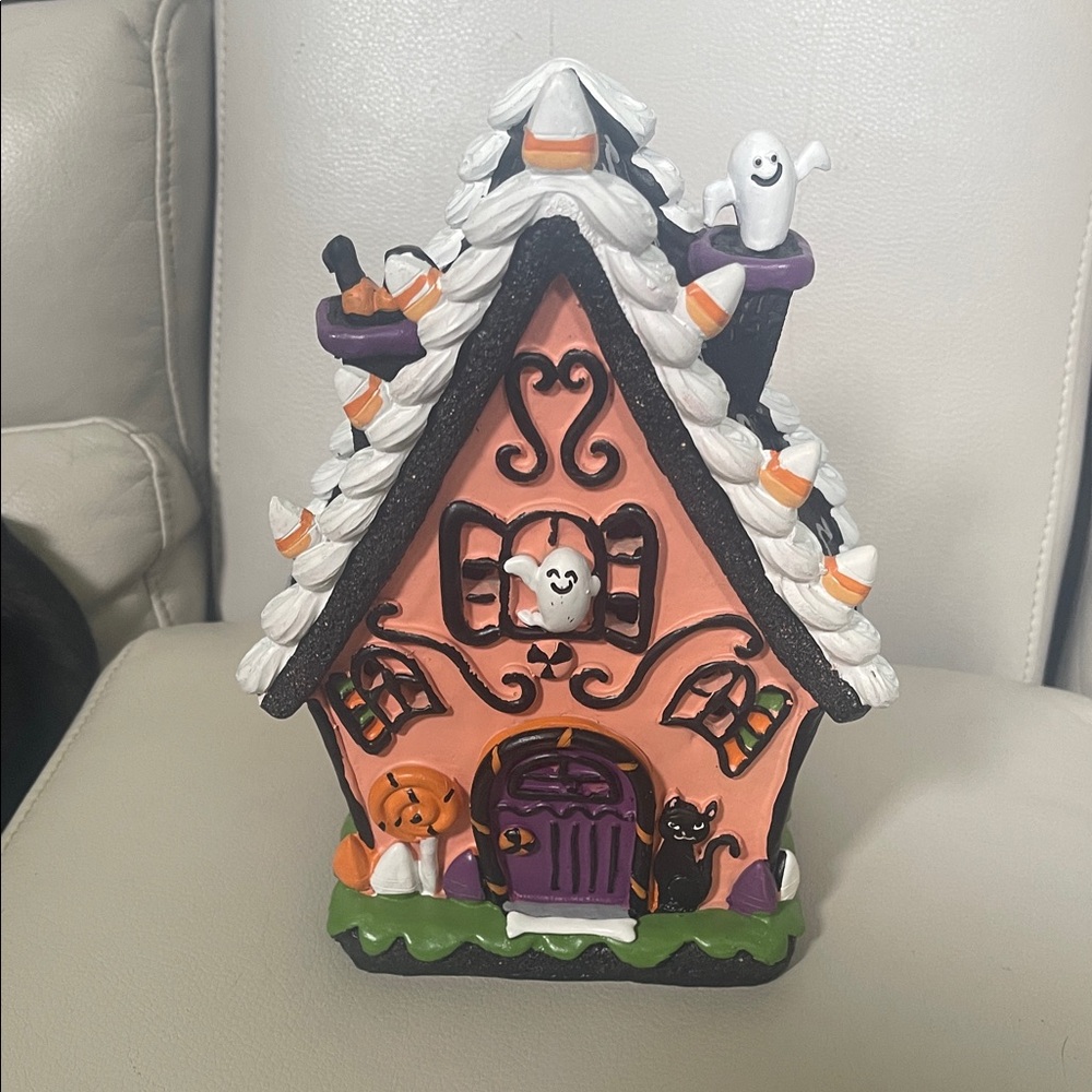 Halloween Haunted House Decor